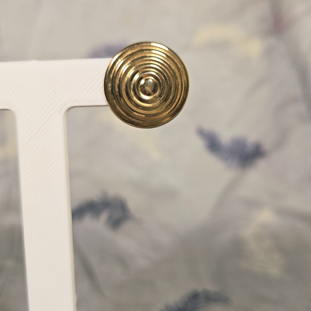 Vintage Gold Spiral Earrings - Picture 2 of 4